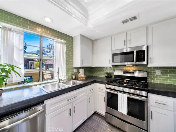 20046 Shamrock Gln #24, Lake Forest, CA 92630