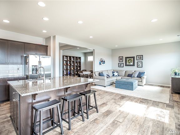 5th image of 2836 81st Avenue Ct E