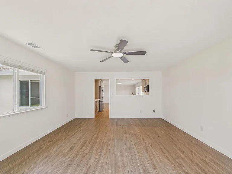 442 Fontanelle Dr — Photo 14
