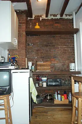 Rented by Tower Brokerage | media 11