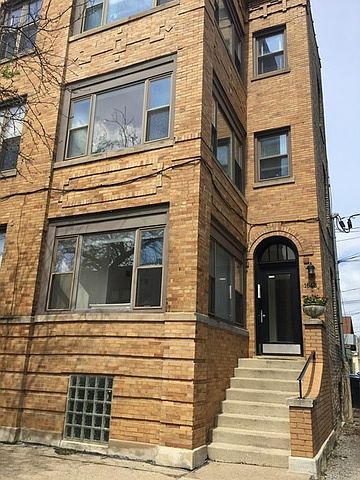 1st image of 1648 W Waveland Ave #2E