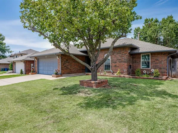 1705 Park View Pl, Edmond, OK 73003
