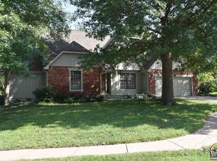 6030 SW 36th Ct, Topeka, KS 66614