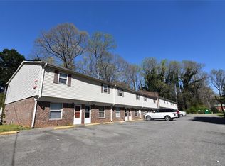 300 Holly Cir, Mount Holly, NC 28120