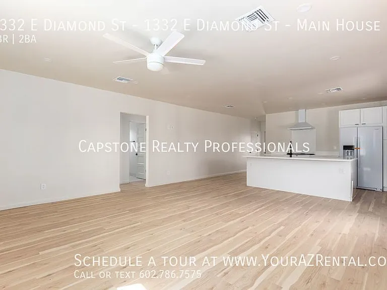 1332 E Diamond St #MAIN HOUSE — Photo 4
