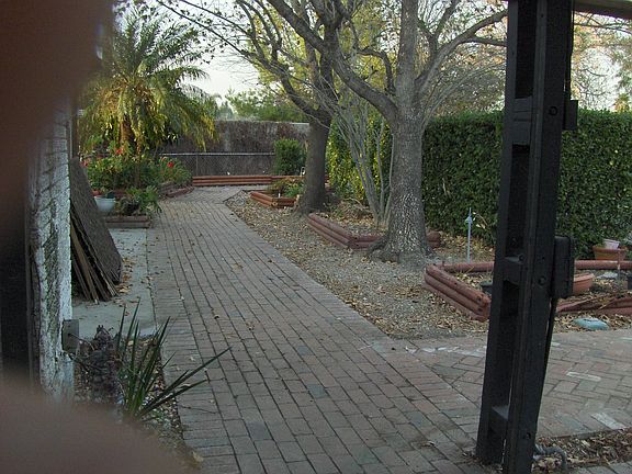 5th image of 14723 Bluebell Dr