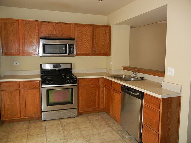 2nd image of 350 W Newbury Ln