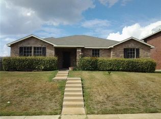 1411 Honey Bee Ln, Lancaster, TX 75134