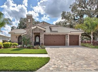 32862 Estate Garden Dr, Wesley Chapel, FL 33545