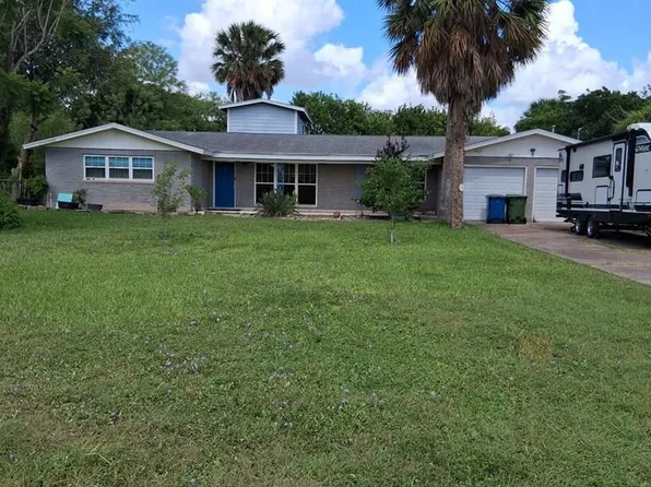 104 S Clubhouse Rd, Brownsville, TX 78521