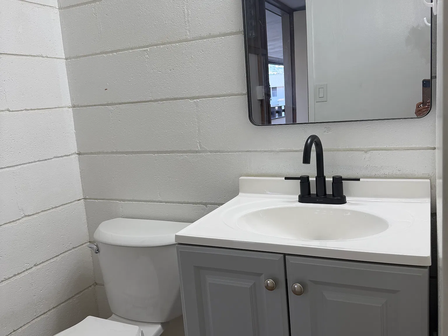1 bed, 450 sqft, $1,700 — Photo 4