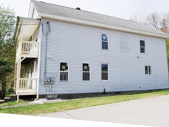 4th image of 83 Oxford Ave