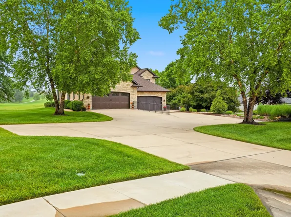 5915 Green Gate Ln, Columbia, MO 65201