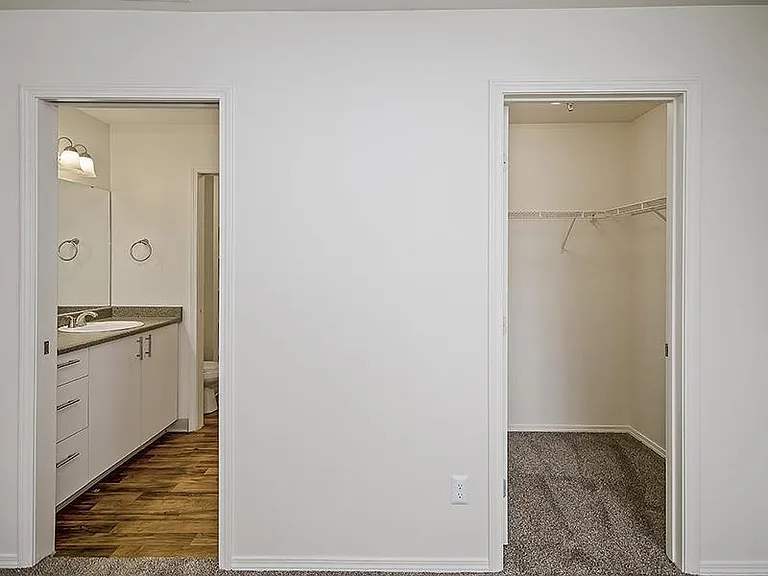 Orchard Place — Photo 9