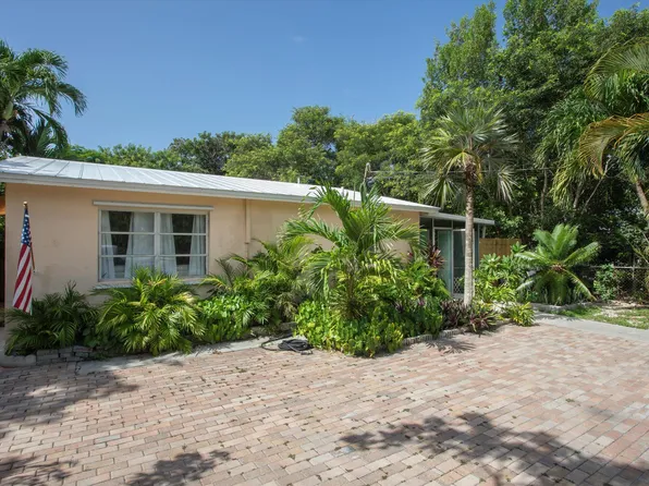 29284 Coconut Palm Dr, Big Pine Key, FL 33043