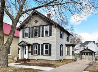 64 W Wabasha St, Winona, MN 55987