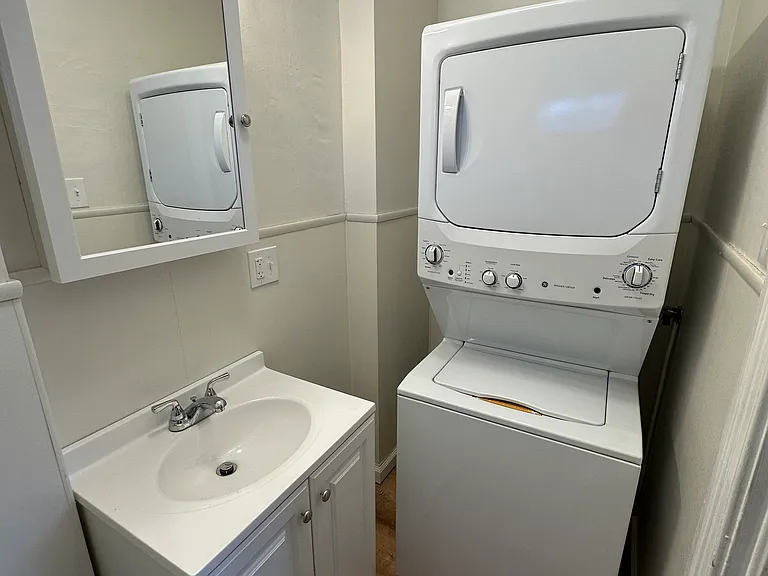 530 Hickory St #530 — Photo 6