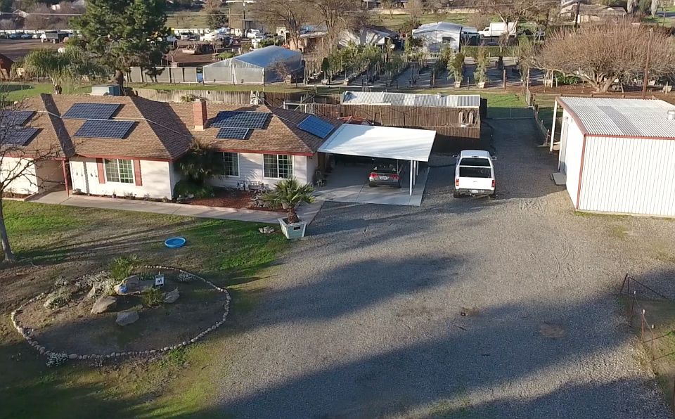 2nd image of 5042 W Cortland Ave