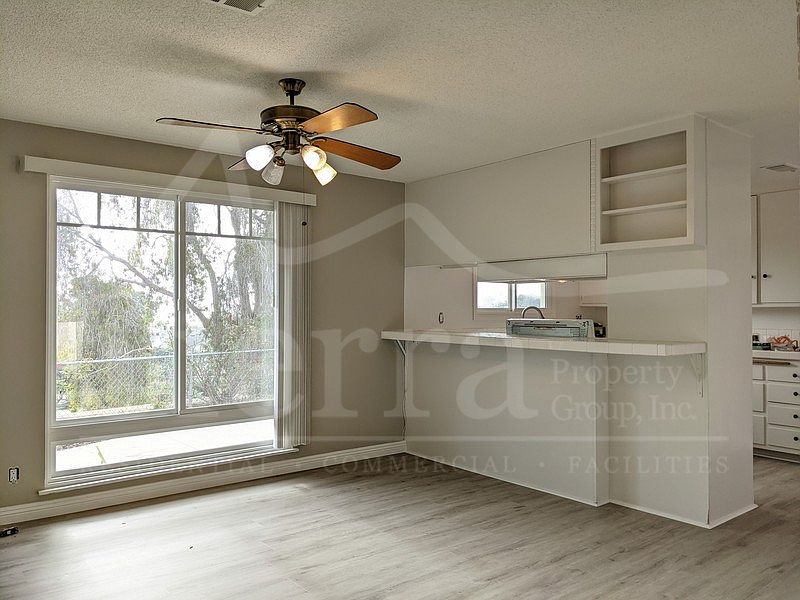 1st image of 300 Loyola Dr
