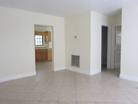 2nd image of 130 NW 21st St