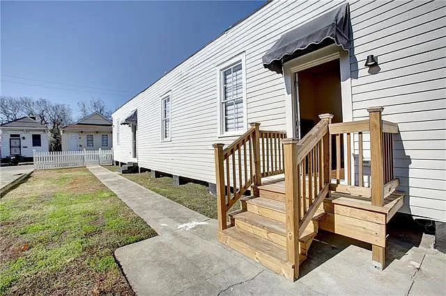 617 Tupelo St — Photo 38