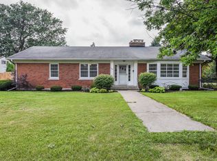 303 S Evanslawn Ave, Aurora, IL