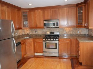 440 Adams St #3, Dorchester, MA 02122