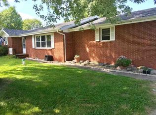 1500 W Red Maple Rd, Muncie, IN 47303