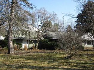 26 Lansdowne Rd, Toledo, OH 43623