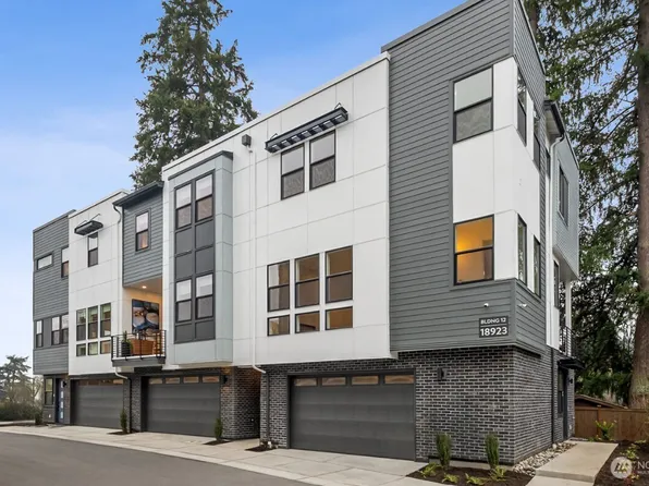 18808 99th Court NE #C, Bothell, WA 98011