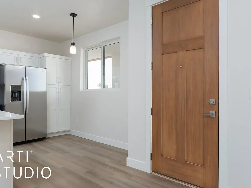 61 E Mesquite Blvd #205