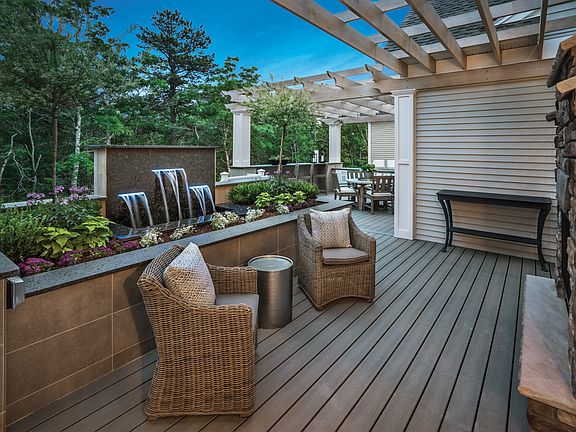 Deck with full outdoor kitchen