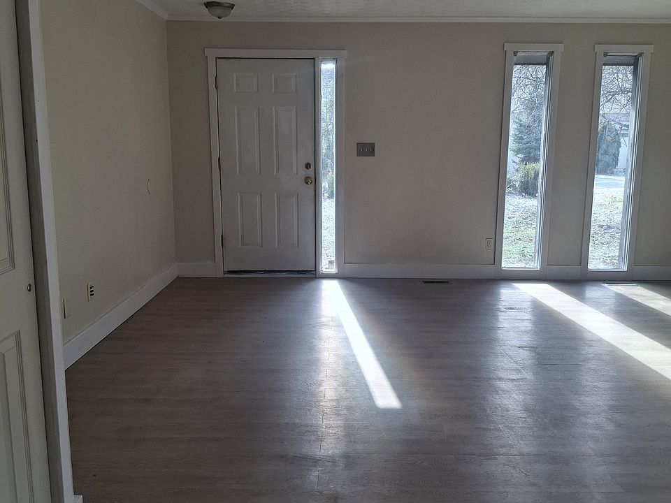 Looking at the front door from the hall.