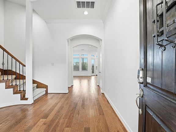 3rd image of 13212 Dartmoor Terrace Dr