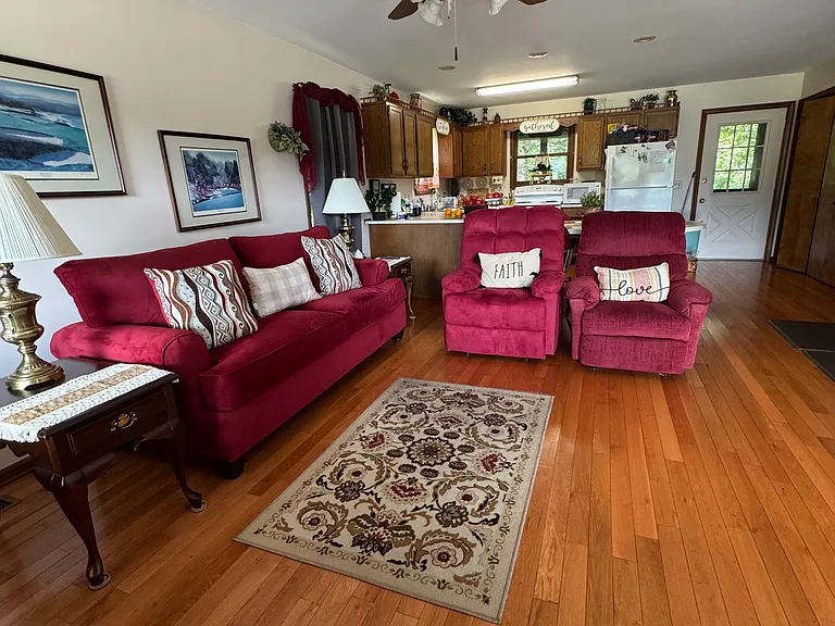626 Pioneer Trl — Photo 11