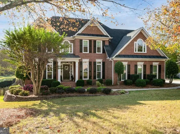 1540 Chattahoochee Run Dr, Suwanee, GA 30024