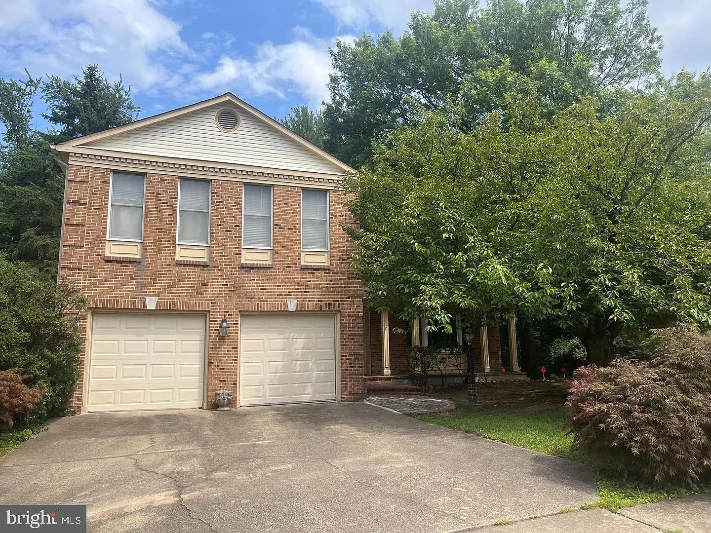 4 bed, 3.5 bath, 3096 sqft, $4,600 — Photo 1