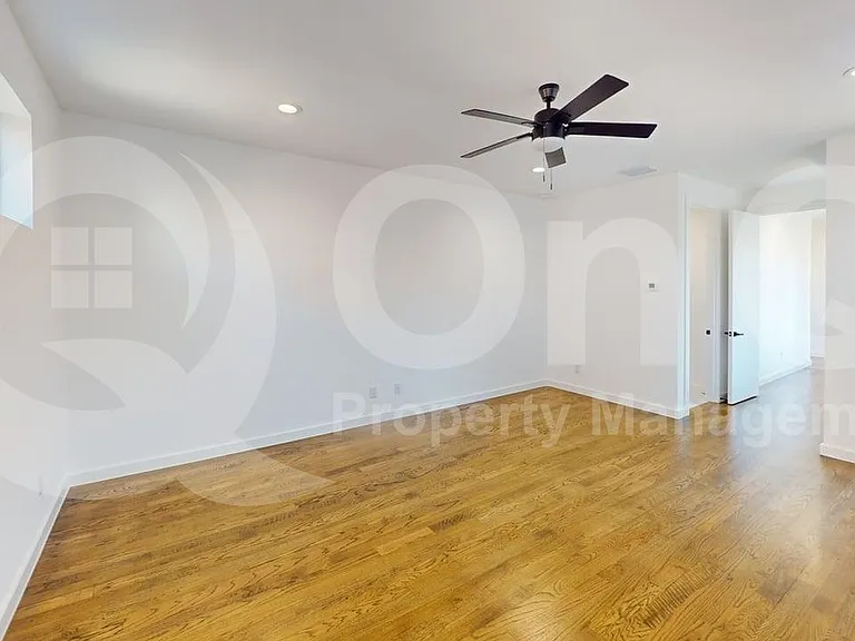 1552 Cosette Dr — Photo 9