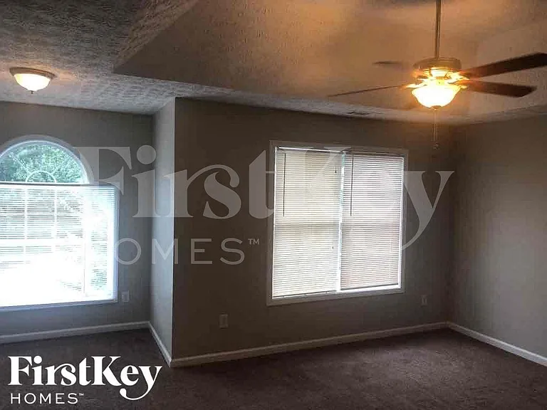 1813 Alcovy Springs Ln — Photo 12