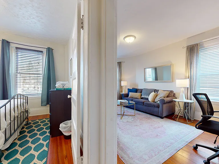 636 Washington St #4 — Photo 8