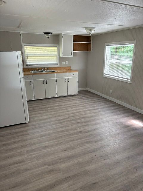 1st image of 504 Macon Embro Rd