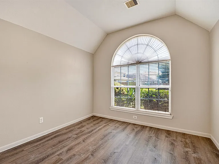 9241 Clearwood Landing Blvd — Photo 32
