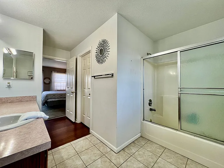 5042 Princeton Glendale Rd — Photo 20