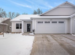 6779 Vriesland Xing #3, Zeeland, MI 49464