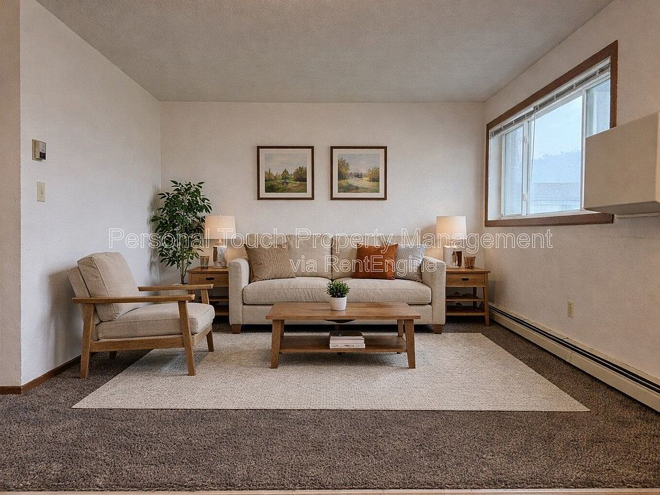 1st image of 3302 12th St S #102