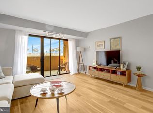 Woodbury Heights Condo, Arlington, VA 22201