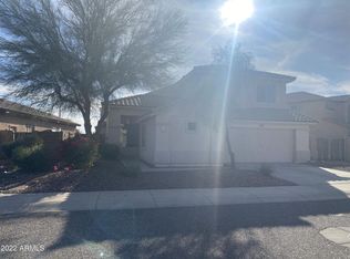 6427 W Cavedale Dr, Phoenix, AZ 85083