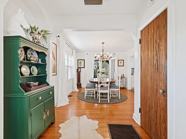 325 Greymon Dr — Photo 13