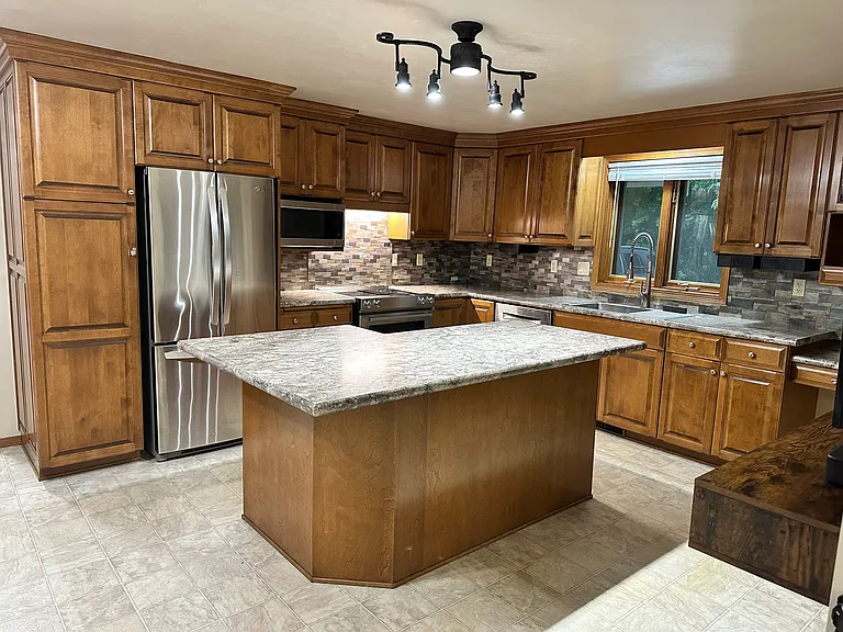 2230 Cathedral Forest Dr — Photo 5