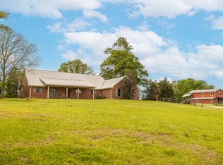 136 Oak Quarters Ln, Starkville, MS 39759